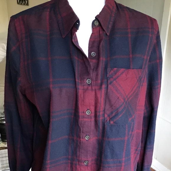 Girl Krazy Flannel Shirt Plaid Navy/Burgundy Game Day Collegiate Sz Medium - Picture 5 of 6
